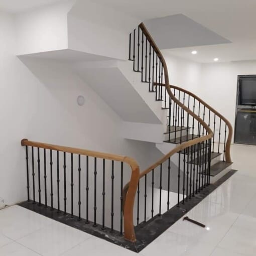 Cầu Thang Sắt Mỹ Thuật 07