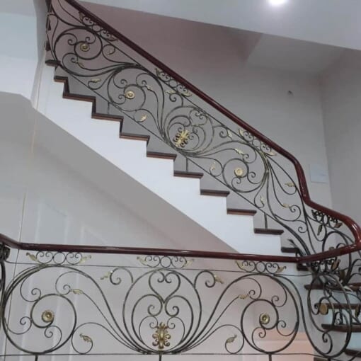 Cầu Thang Sắt Mỹ Thuật 08