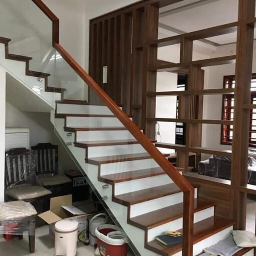 Cầu Thang Kính 08