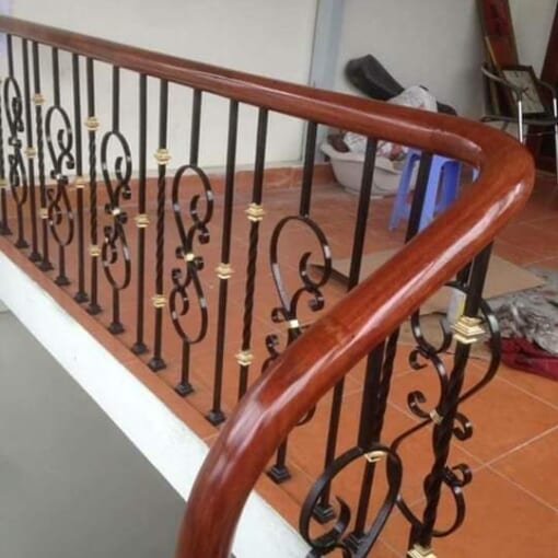 Cầu Thang Sắt Mỹ Thuật 12