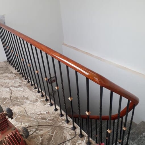 Cầu Thang Sắt Mỹ Thuật 16