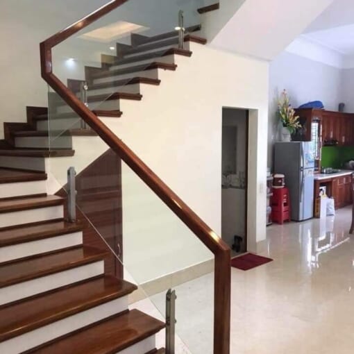 Cầu Thang Kính 12