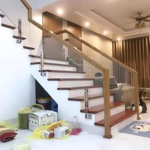 Cầu Thang Kính 13