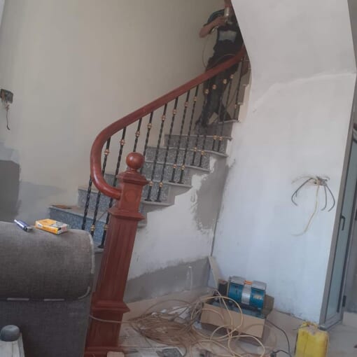 Cầu Thang Sắt 04