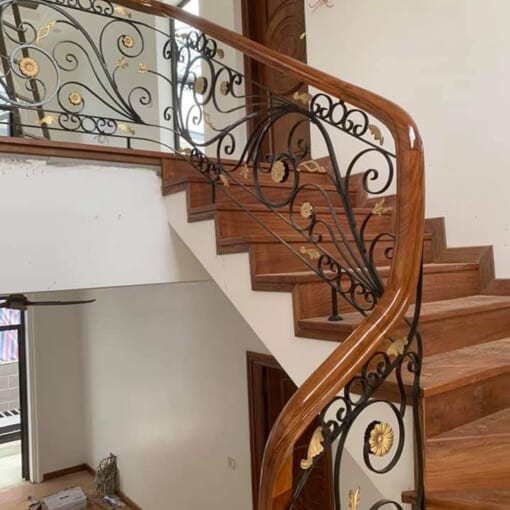 Cầu Thang Sắt Mỹ Thuật 19