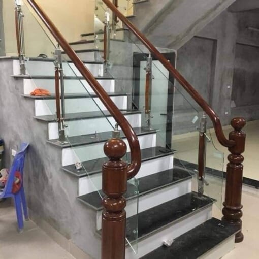 Cầu Thang Kính 19