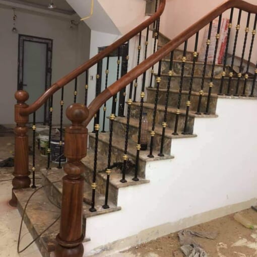 Cầu Thang Sắt 08